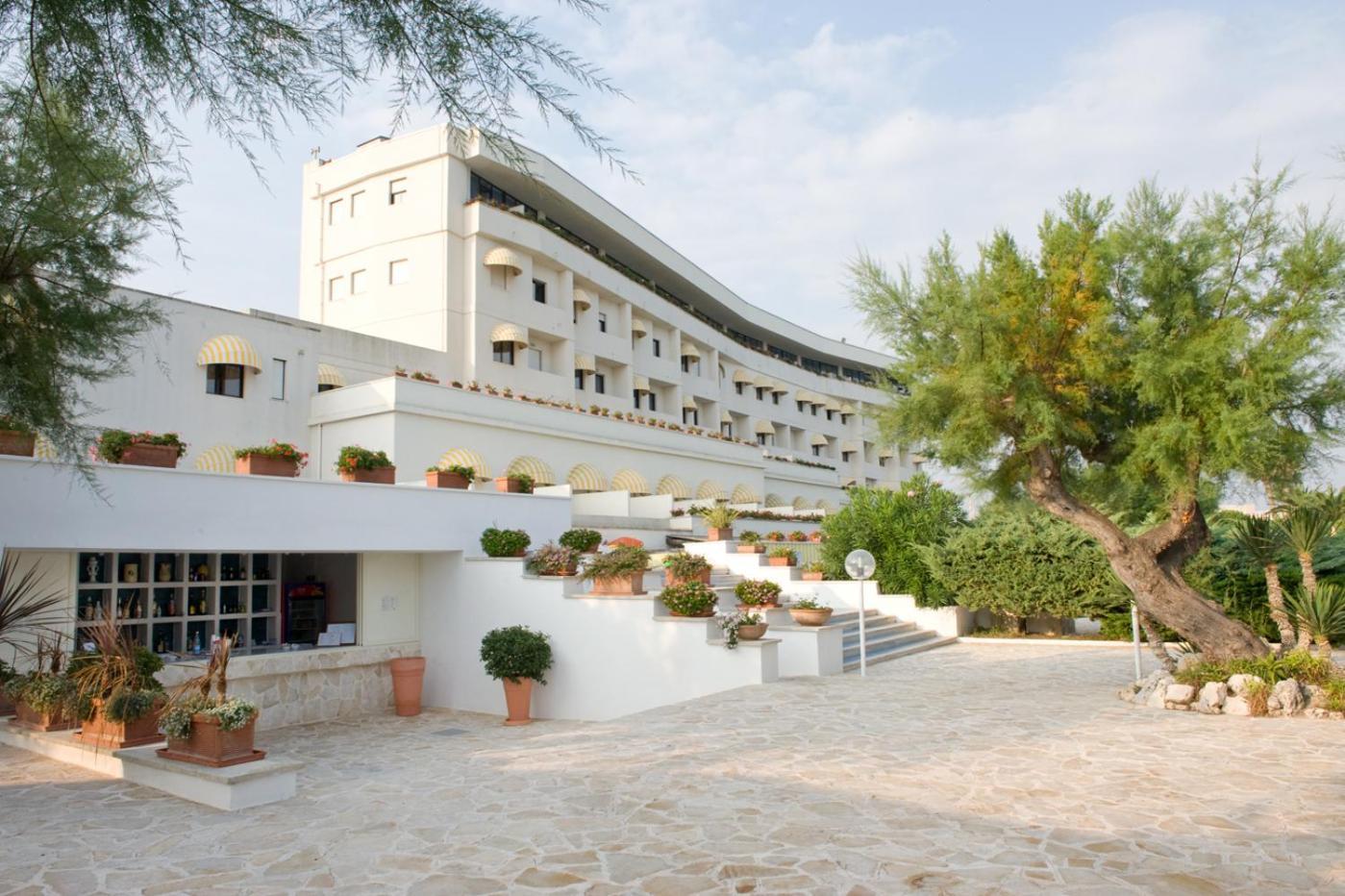 Hotel Del Levante Торре-Канне Экстерьер фото